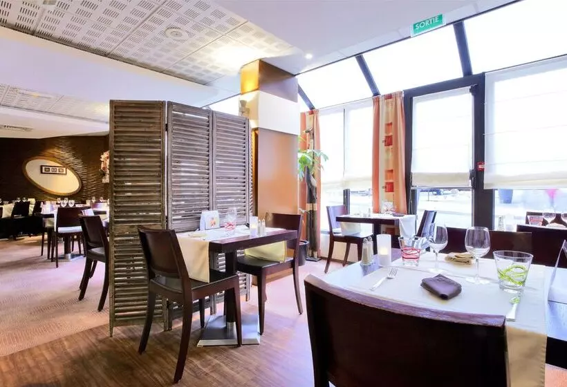 Kyriad Hotel Nevers Centre