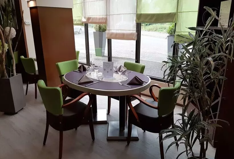 Kyriad Hotel Nevers Centre