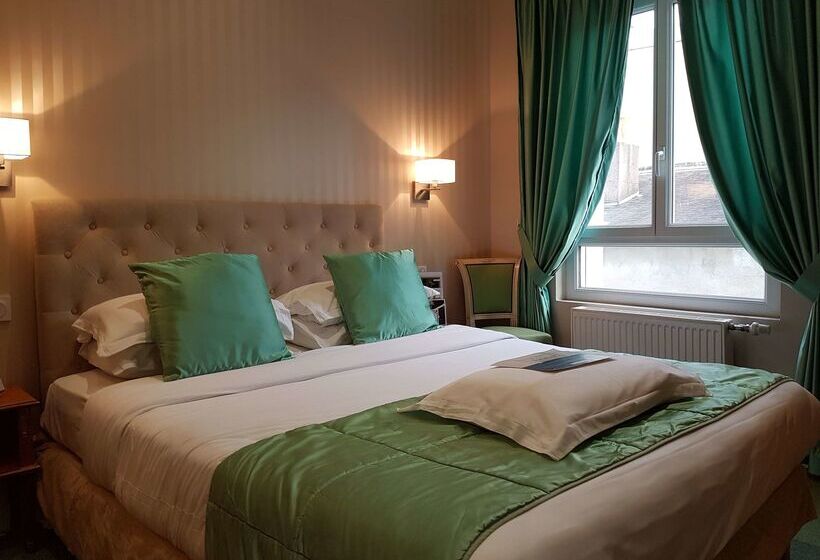 호텔 Kyriad Saumur Hyper Centre Hôtel Appartements Et Spa Soins Sothys Paris