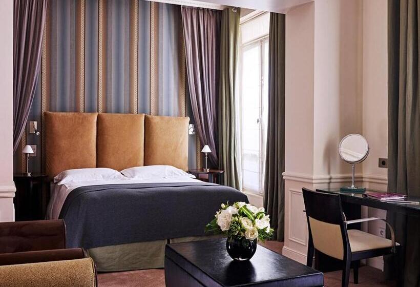 هتل La Tremoille Paris