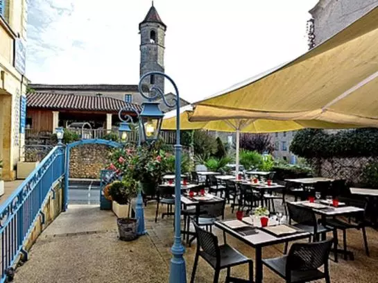 호텔 Le Belvedere De Belves