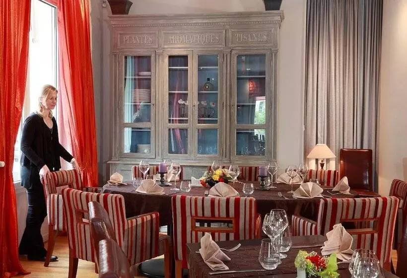 ホテル Providence