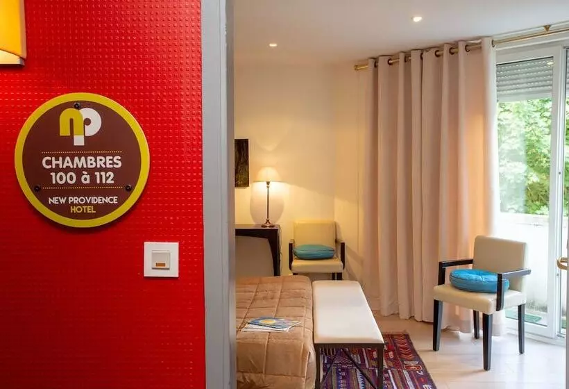 ホテル Providence