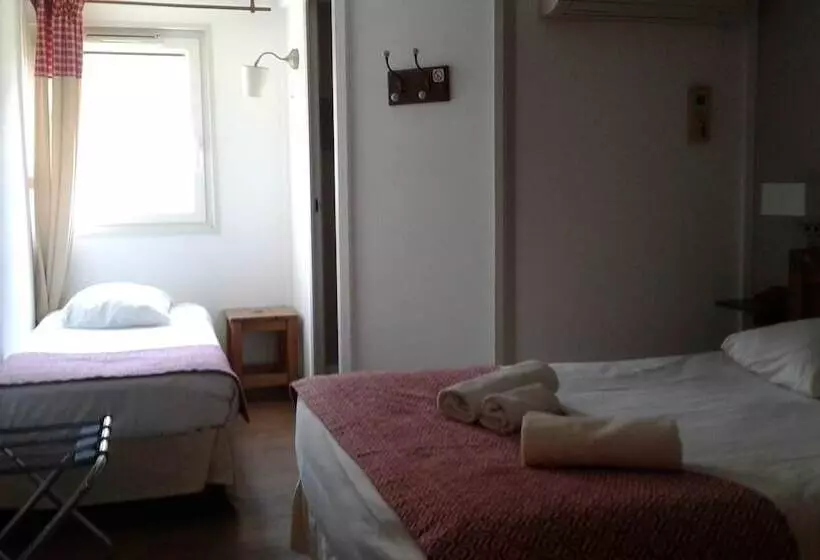 酒店 The Originals Annemasse Sud   Porte De Genève