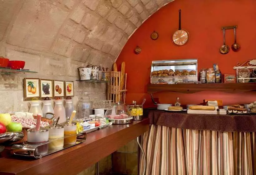 Timhotel Invalides Eiffel