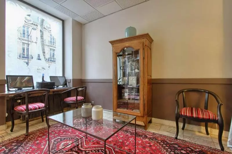 Timhotel Invalides Eiffel