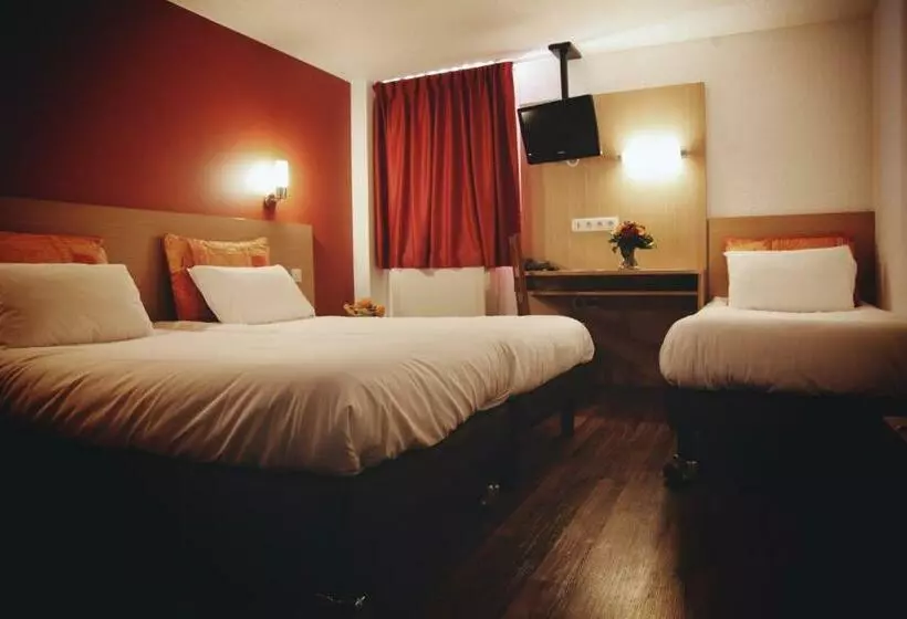 La Roseraie  Hotel & Restaurant