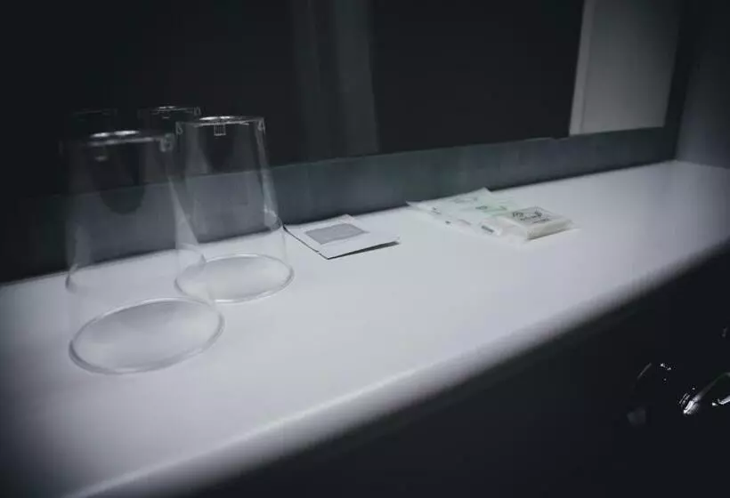 La Roseraie  Hotel & Restaurant