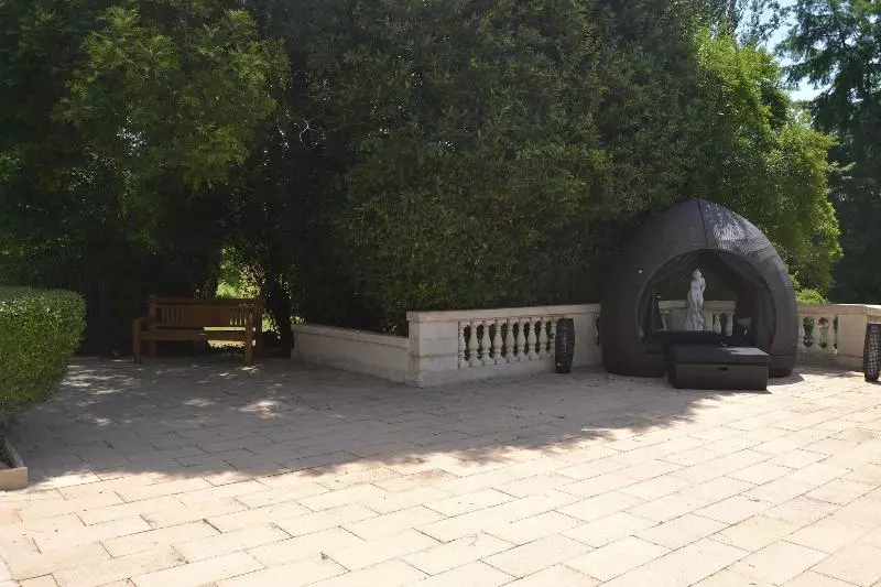 Logis Hotels   Château Saint Marcel