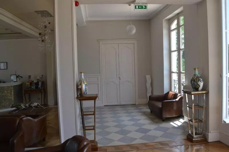 Logis Hotels   Château Saint Marcel