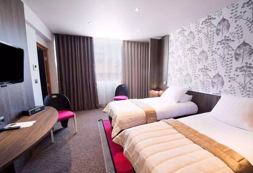 فندق Best Western Premier Le Patio Des Artistes Wellness Jacuzzi