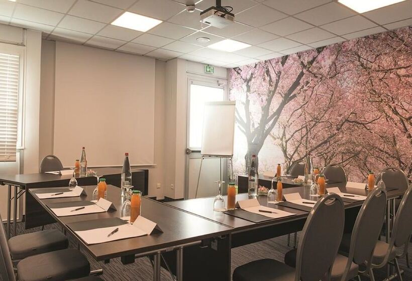 فندق Hôtel Inn Design Paris Saint Quentin