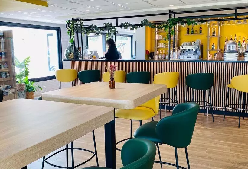 Hotel Campanile Bollène A7