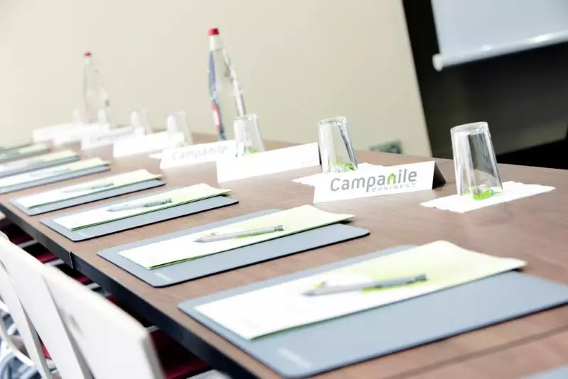 Campanile Hotel Chantilly