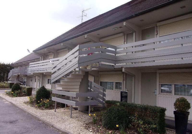 Campanile Hotel Chantilly