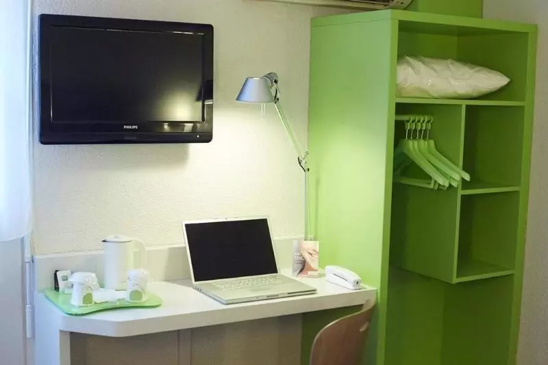 هتل Campanile Dijon Est Saint Apollinaire