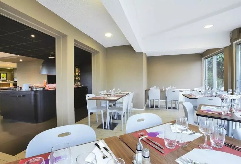 هتل Campanile Dijon Est Saint Apollinaire