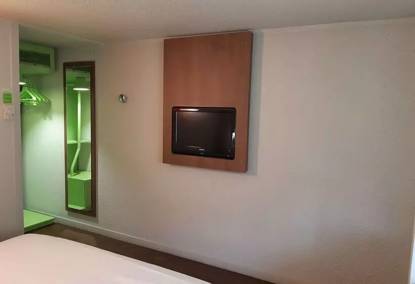 فندق Campanile Grenoble Nord Saint Egreve