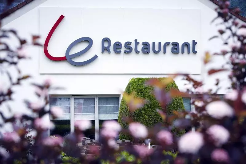 فندق Campanile Grenoble Nord Saint Egreve