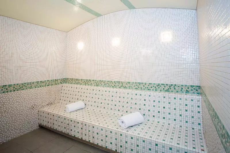 酒店 Château Belmont Tours By The Crest Collection