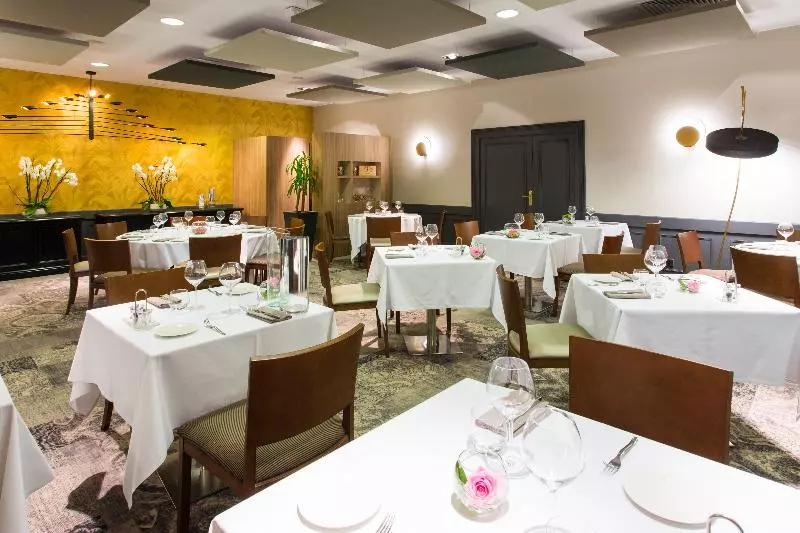 酒店 Château Belmont Tours By The Crest Collection