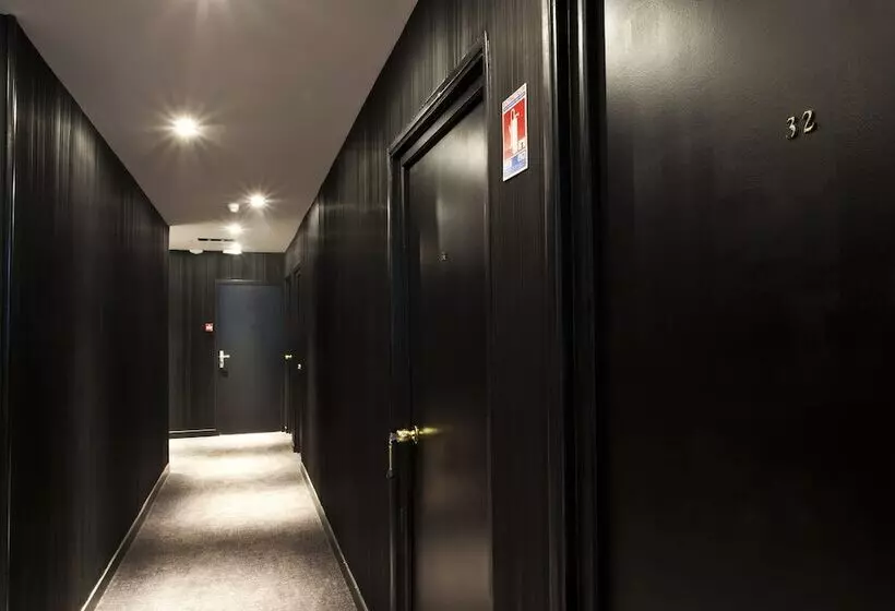 Hotel Des Savoies Lyon Perrache