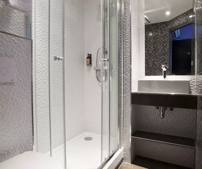 Hotel Des Savoies Lyon Perrache