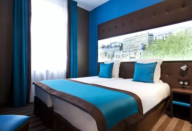 Hotel Des Savoies Lyon Perrache