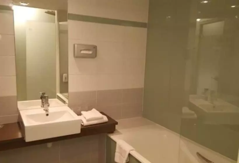 בית מלון כפרי Europole