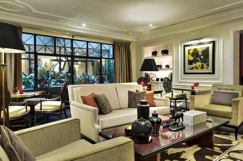 ホテル Francois 1er