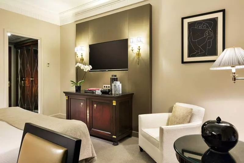 ホテル Francois 1er