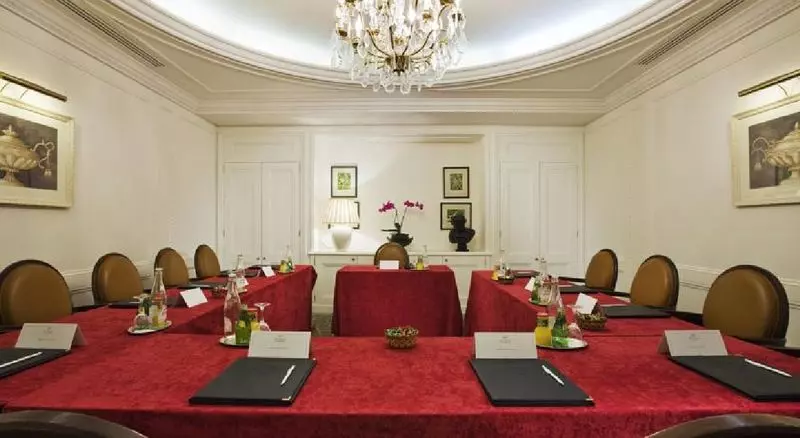 ホテル Francois 1er