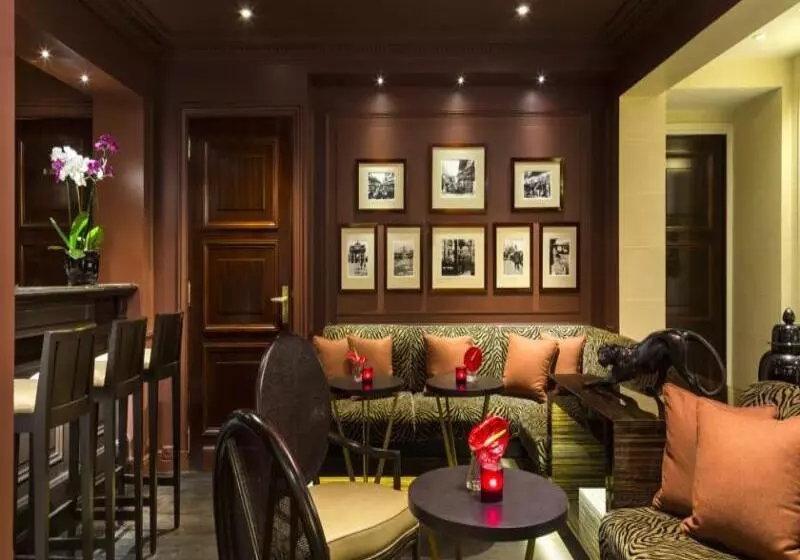 ホテル Francois 1er