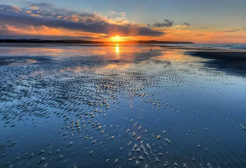 Szálloda Holiday Inn Calais Centre, An Ihg