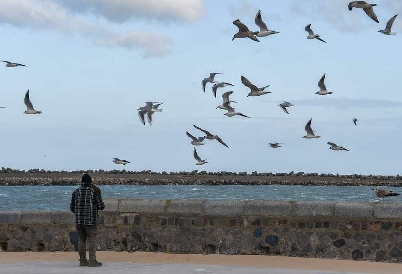 Hotel Holiday Inn Calais Centre, An Ihg