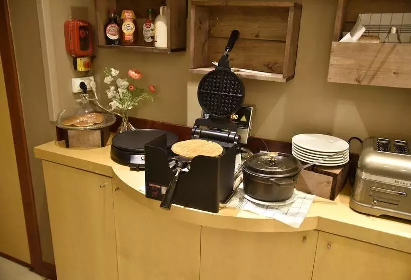 Szálloda Holiday Inn Calais Centre, An Ihg