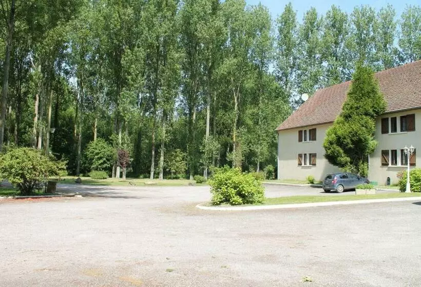 בית מלון כפרי Hôtel La Peupleraie