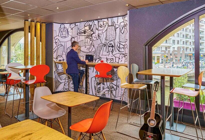 בית מלון כפרי Ibis Annecy Centre Vieille Ville
