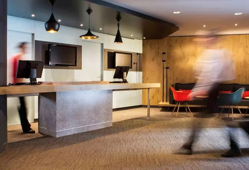 בית מלון כפרי Ibis Annecy Centre Vieille Ville