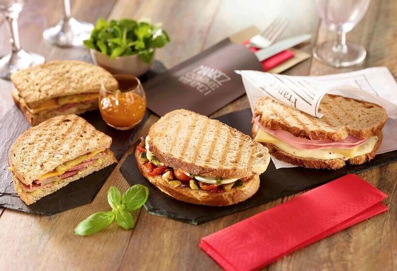 בית מלון כפרי Ibis Annecy Centre Vieille Ville