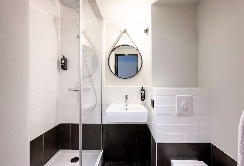 فندق Ibis La Rochelle Vieux Port