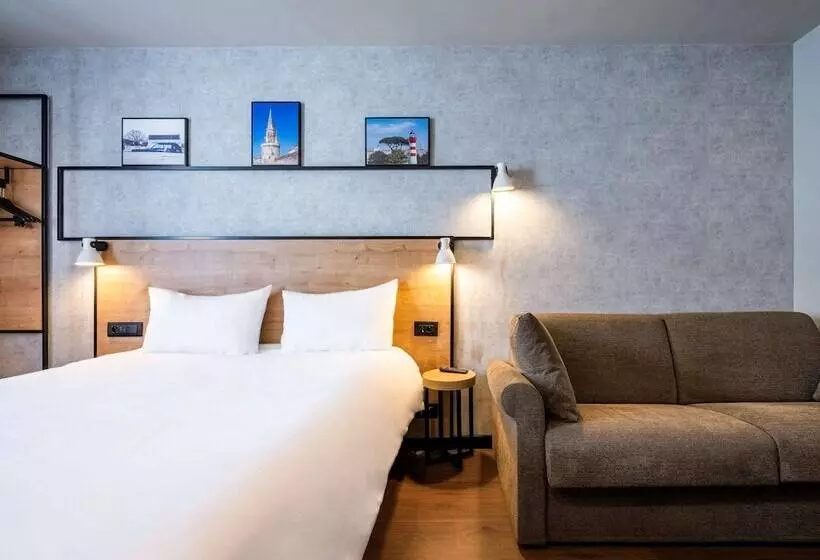 هتل Ibis La Rochelle Vieux Port