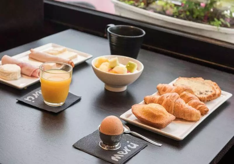 هتل Ibis Narbonne