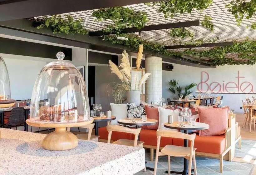 ホテル Ibis Nice Aéroport Promenade Des Anglais