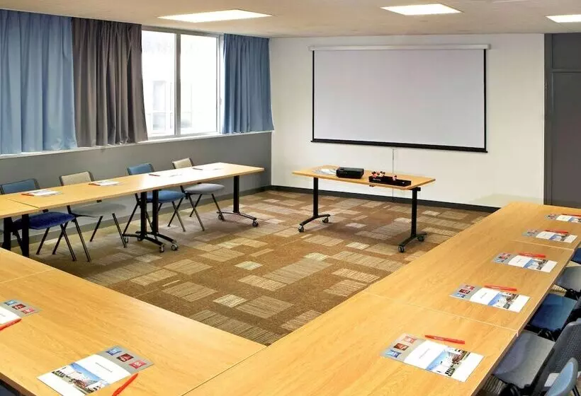 Hotelli Ibis Poitiers Sud