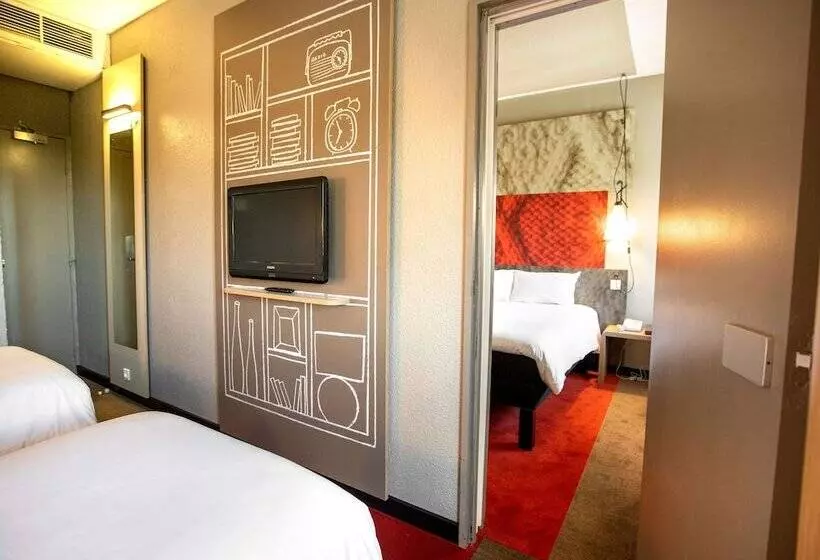 فندق Ibis Saint Etienne  La Terrasse