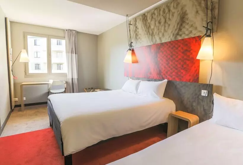 فندق Ibis Saint Etienne  La Terrasse