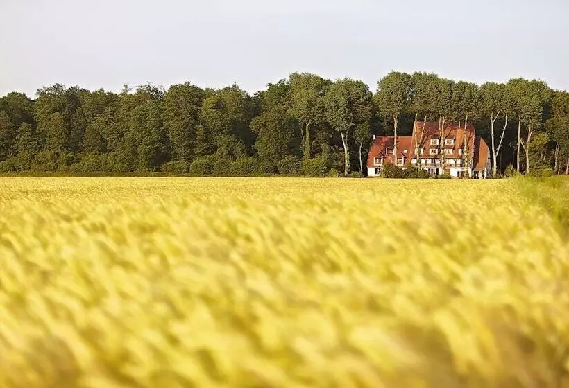 Отель La Clairière