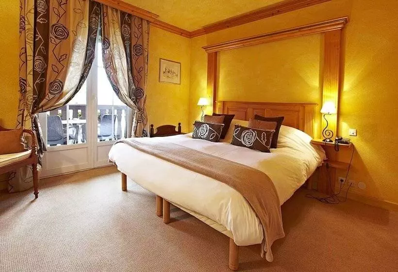 Отель La Clairière