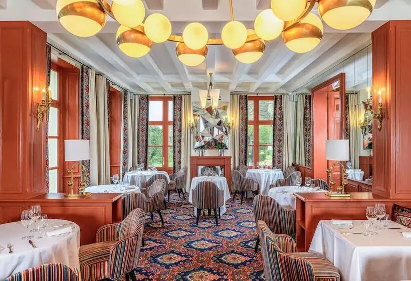 Отель Les Hautes Roches